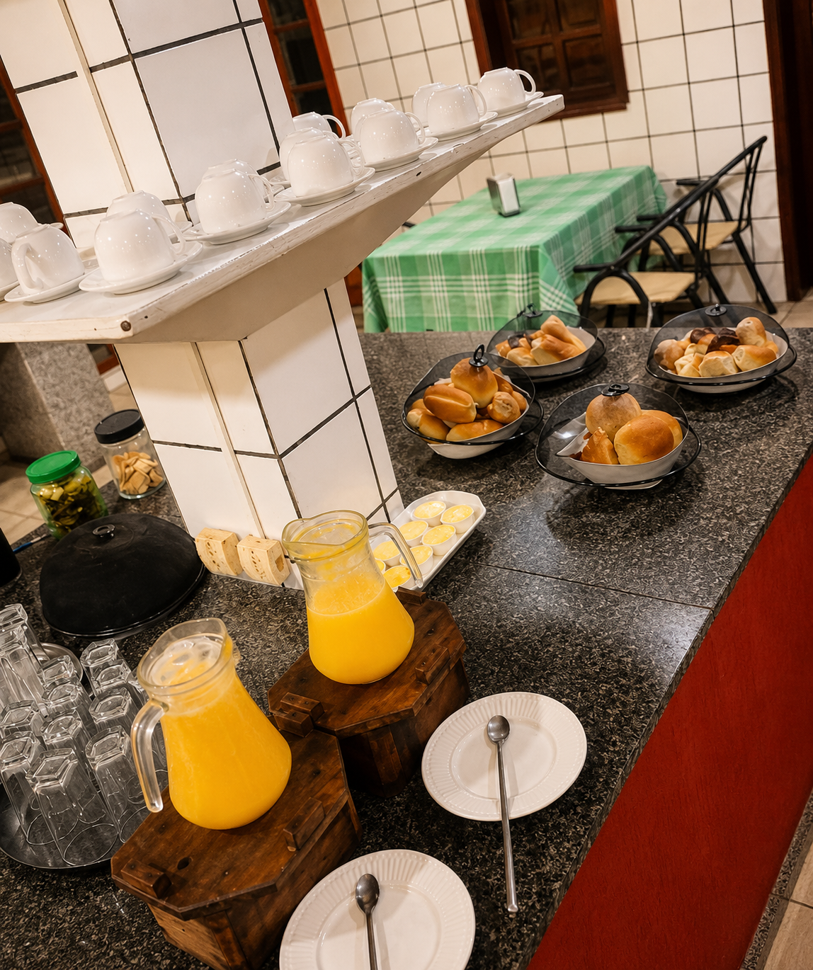 Delícias caseiras e regionais no café da manhã